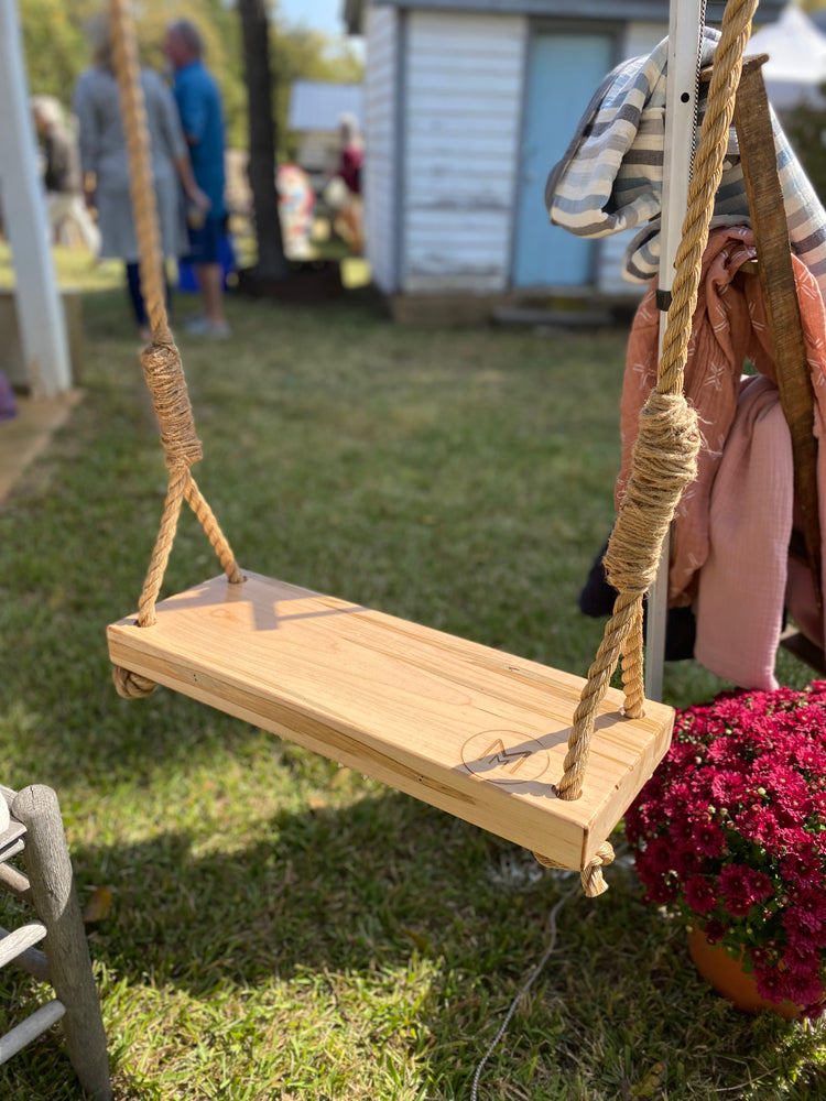 MelMaide Hardwood Swing