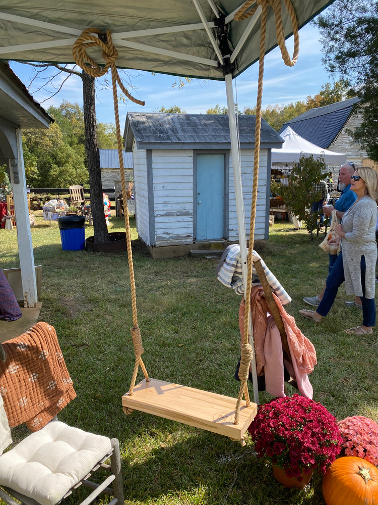 MelMaide Hardwood Swing